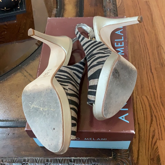 Antonio Melani open toe sling back heels - Picture 2 of 3